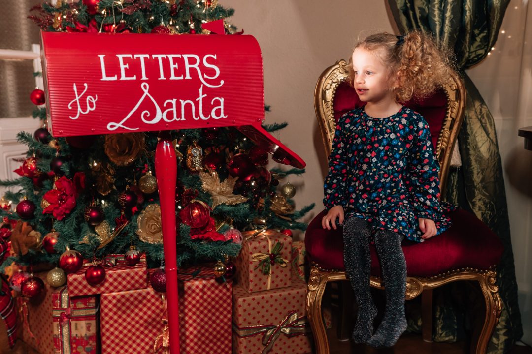 Sedinta foto Craciun - Anastasia - Studio foto craciun Bucuresti