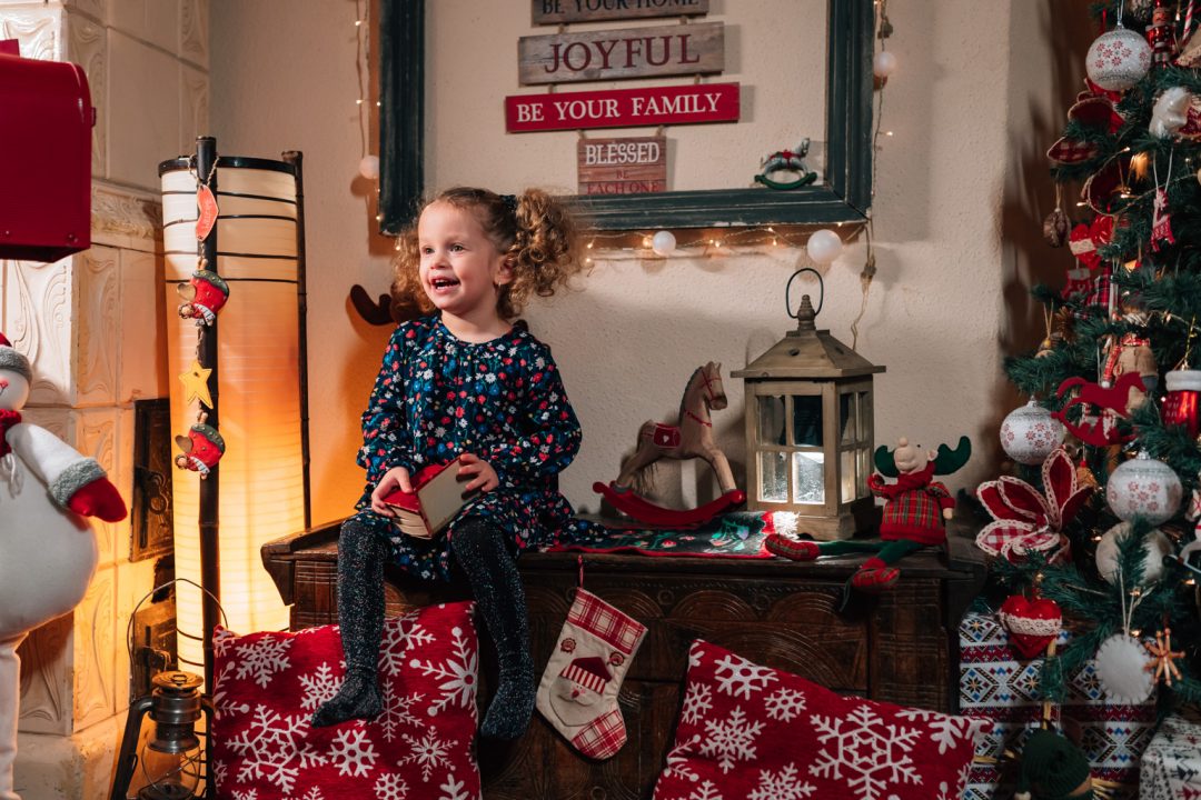 Sedinta foto Craciun - Anastasia - Studio foto craciun Bucuresti